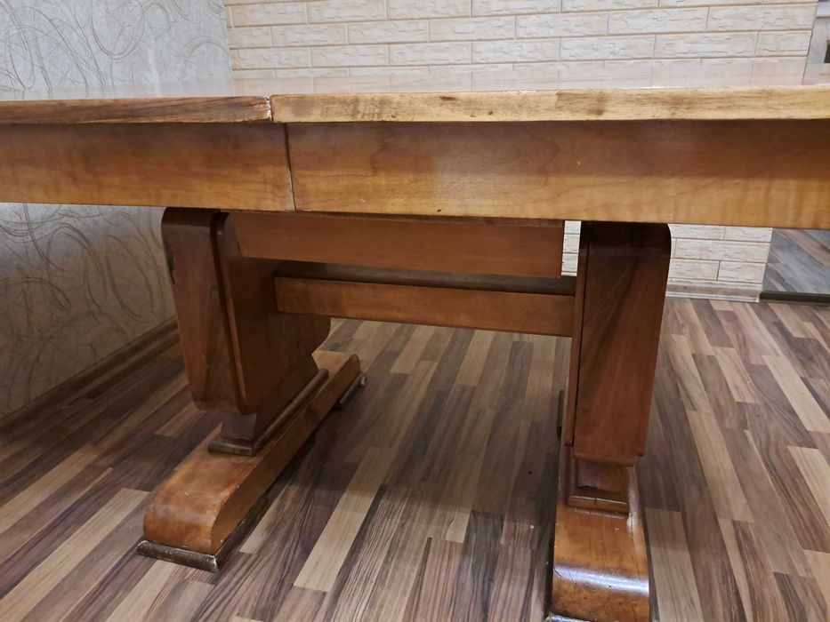 Масивна / Ретро /  Красива Кухненска Разтегателна Маса от Дърво