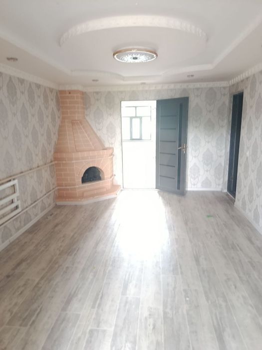 Сирдарё туманида вогзал кучада дом сотилади  бор.