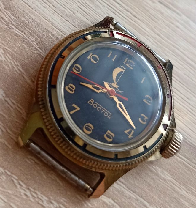 Продам часы Восток, мужские, наручные, Советские, СССР, механические.