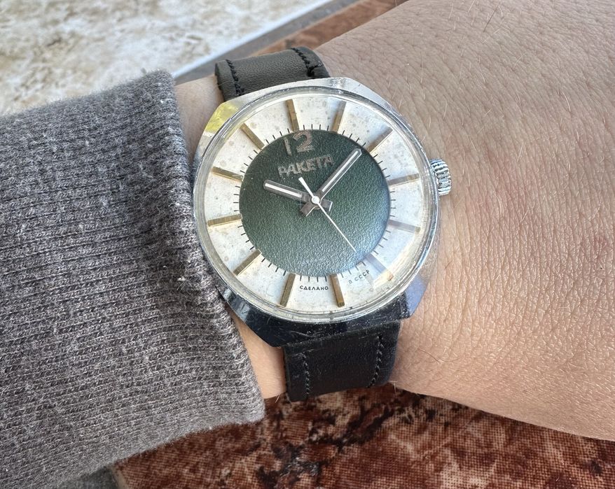 Сьветски рьчен механичен часовник Ракета,75-80 години.