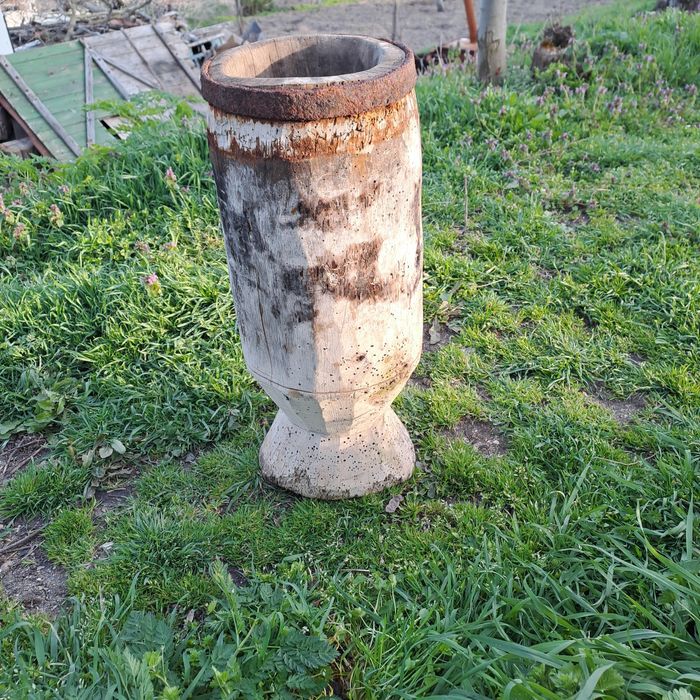 Нощва и биялка за масло