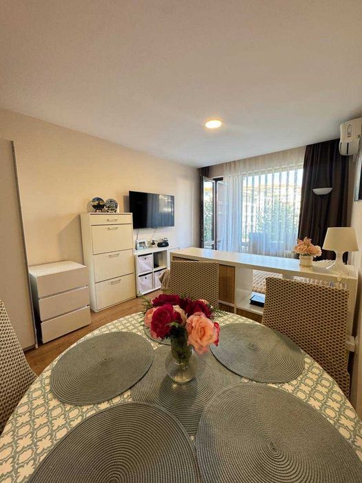 Продава се Двустаен апартамент в Свети Влас - 71 кв.м за 1078 €/кв.м - Снимка #2