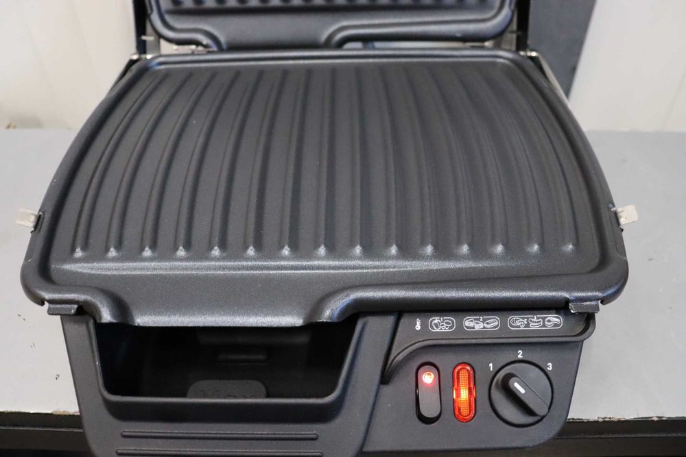 Ultra Compact 600, Мултифункционален Грил GC305012, 2в1 грил и барбекю