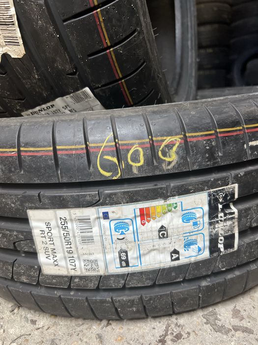 255 50 19 Dunlop Sport Maxx RT 2 / Vulcanizare Non Stop