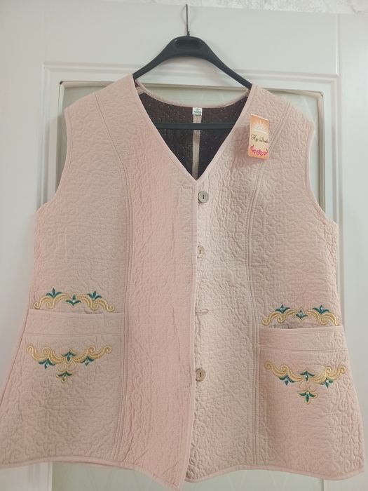 Новый. Кажекей. 3700 тееге