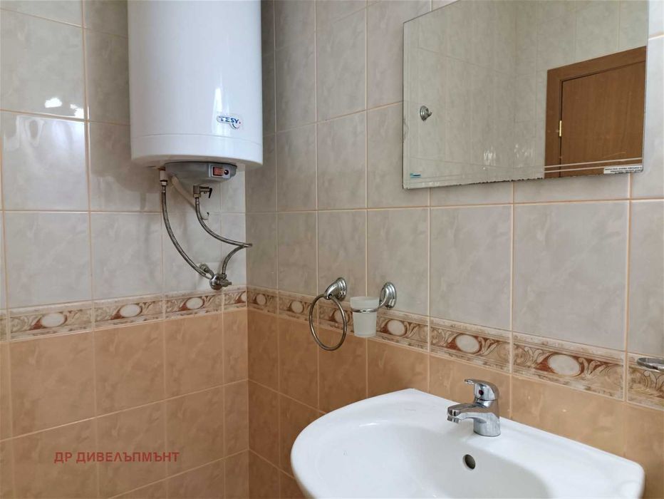 Продава се Тристаен апартамент в Свети Влас - 83 кв.м за 1000 €/кв.м - Снимка #12