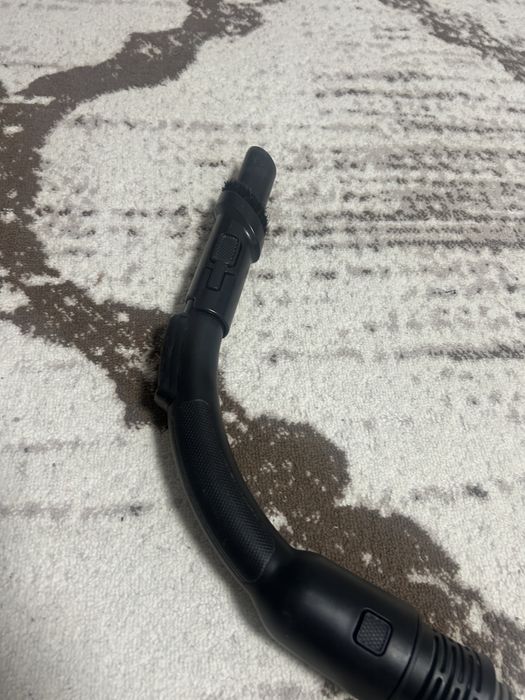 Продам Пылесос б/у Тефаль