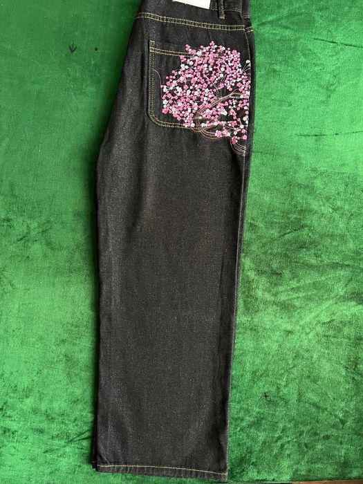 Джинсы с вышивкой Сакура (Unisex), размер L