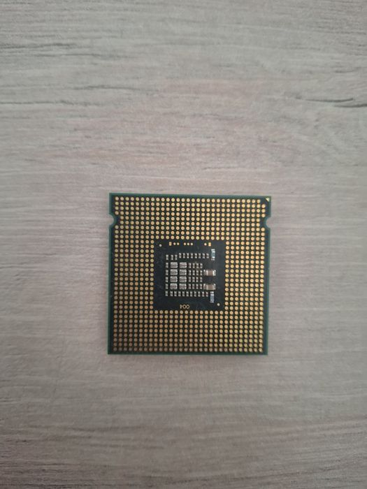 Intel pentium 3.2 ghz E5800( со встроенным GPU)