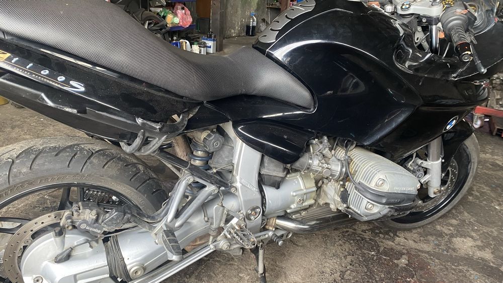 Bmw r1100s za proekt