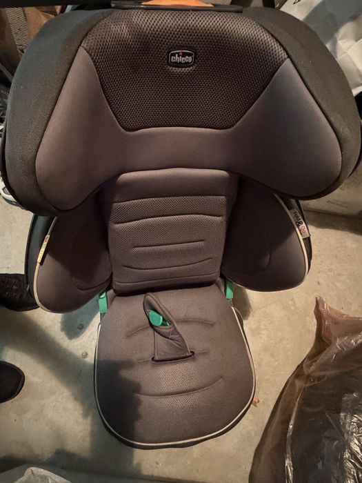 Scaun auto Chicco isofix