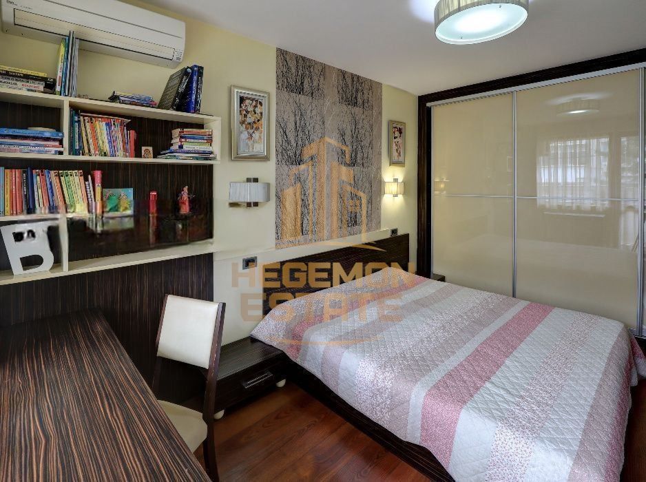 Продава се Двустаен апартамент в Варна, Гръцка махала - 60 кв.м за 2253 €/кв.м - Снимка #3