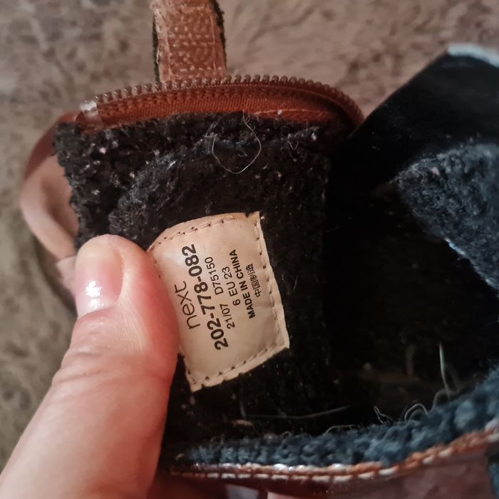 Incaltaminte fete 22