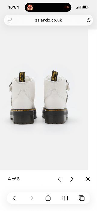 Оригинални Dr. Martens боти