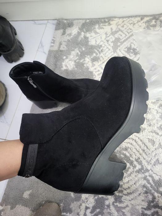 Продам обувь весна хорошем состоянии