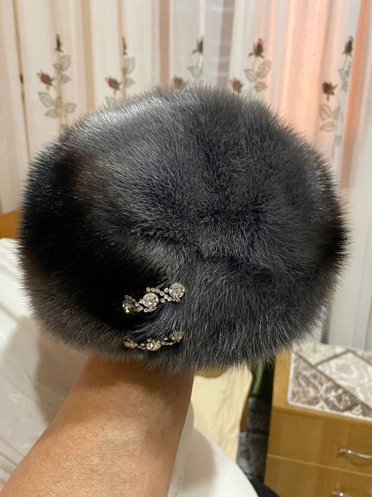 Продам норковую шапку