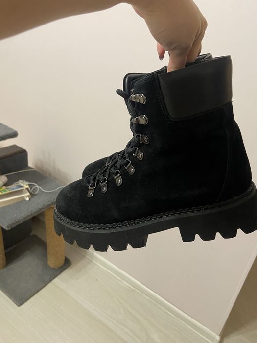 Ботинки осенние 36 размер