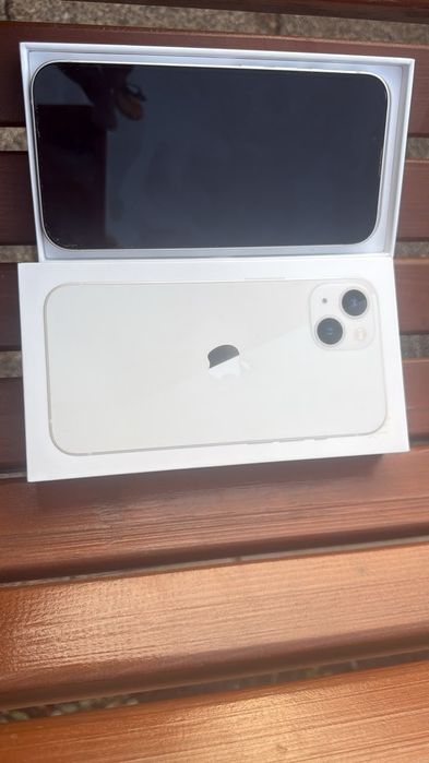 Apple 13 telephone