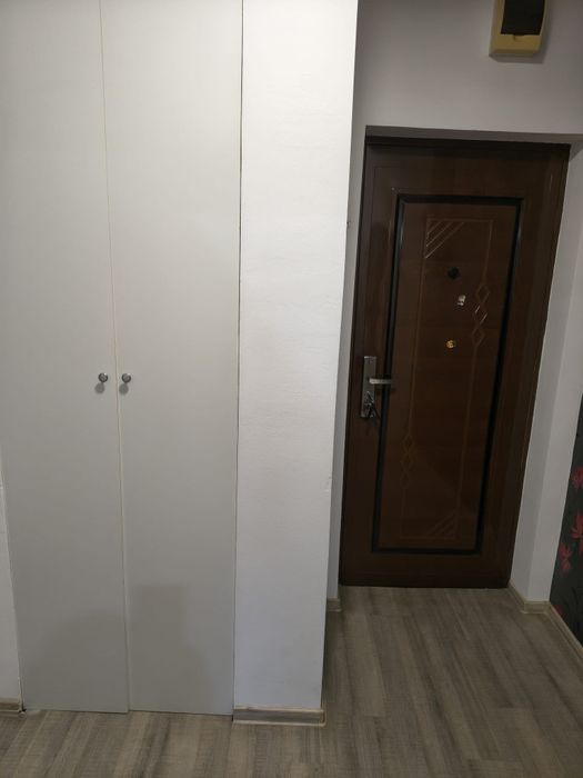 Vând apartament 2 camere in Dr Tr Severin,