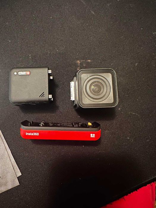 Екшан камера insta 360 one r 4K