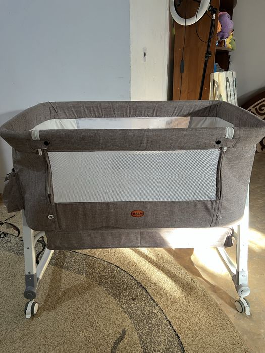 Кровать манеж приставная в продаже