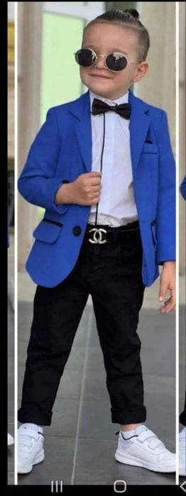 Costum pt cei mici