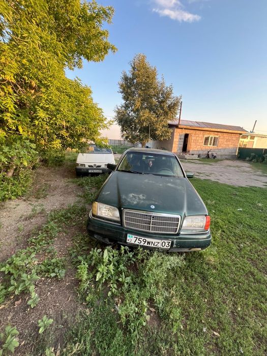 Мерседес с180 на скот