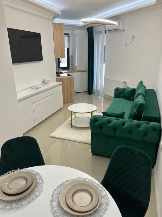 Apartament de inchiriat Complex ZigZagMamaia.450€ extrasezon 650€sezon