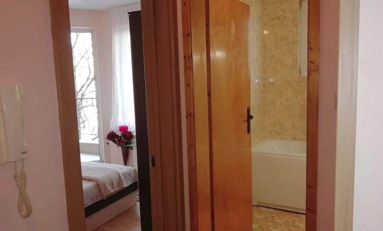 Дава се под наем Двустаен апартамент в София, Център - 53 кв.м за 545 € - Снимка #8