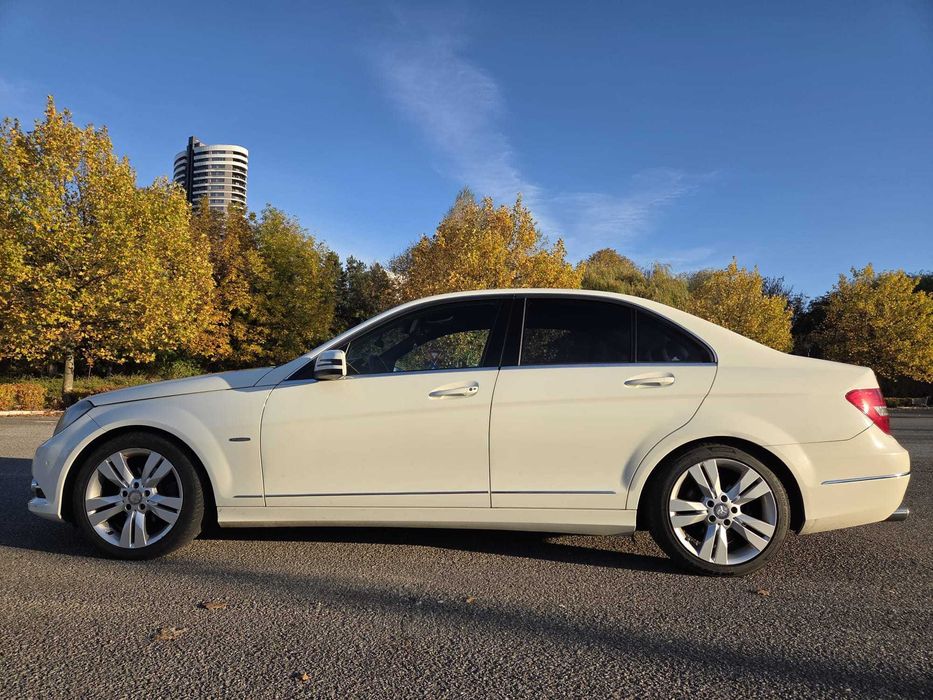 MERCEDES-BENZ C-Class 2012 — imagine 2