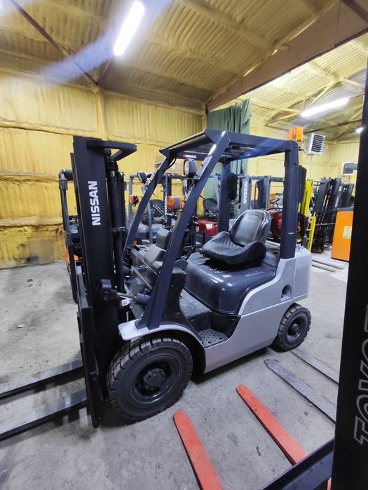 Продам вилочный погрузчик. Кара