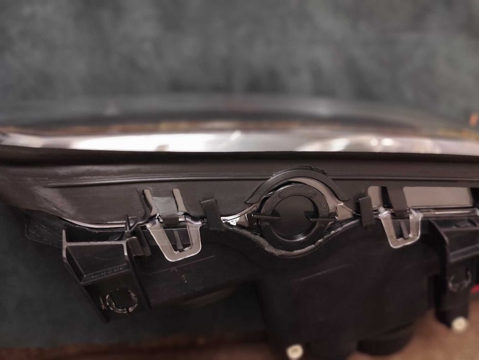 фары BMW E39 Hella Bi Led Laser