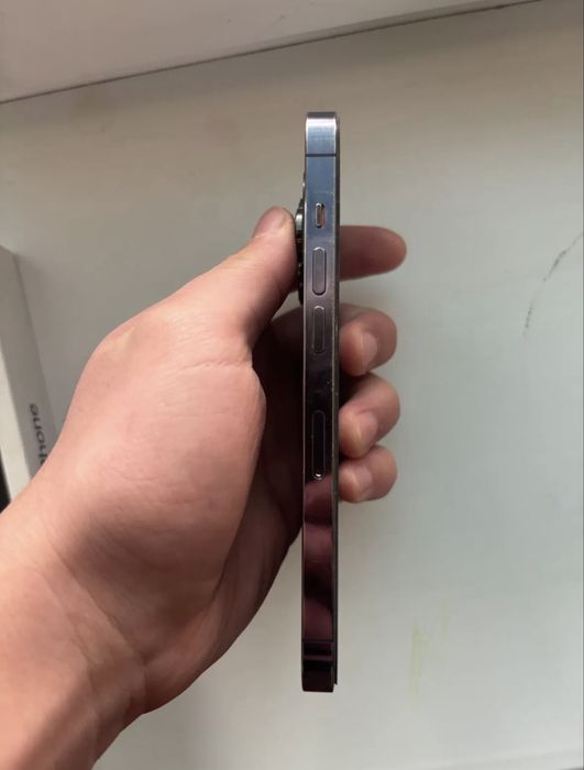 iPhone 14pro.