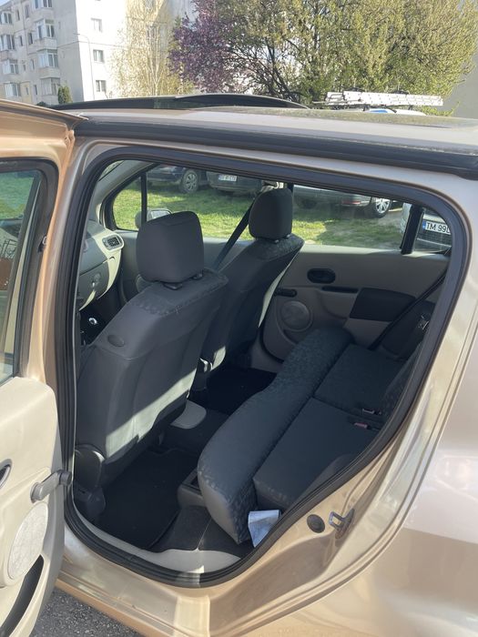 RENAULT Modus 0 — imagine 3