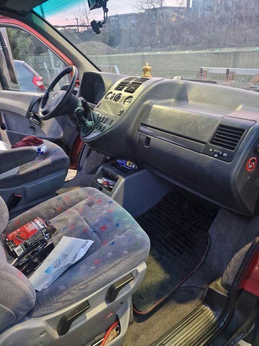 Mercedes vito 2.2 diesel anul 2000