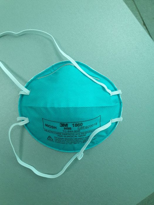 Продам маски дешев