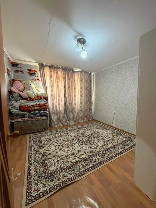 Продам 2к 12мкр кирпичный дом