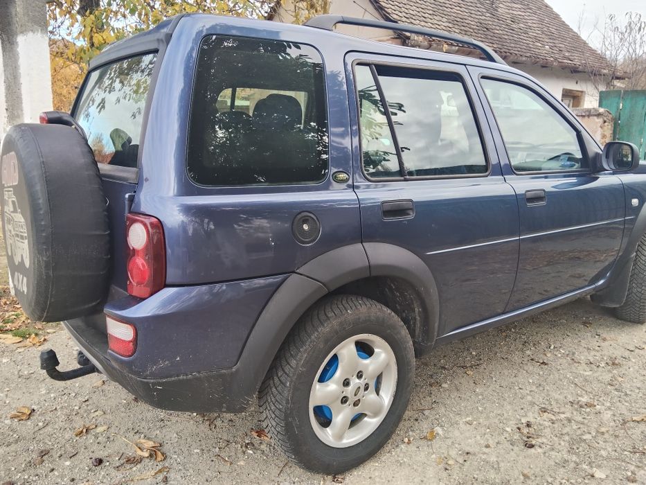 Vând land rover Firlender