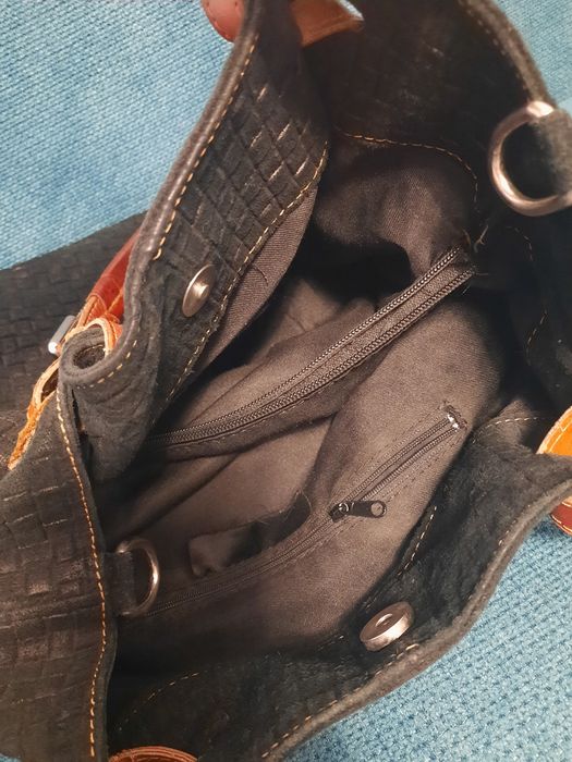 Geantă piele naturală întoarsă- negru/maro- încăpătoare