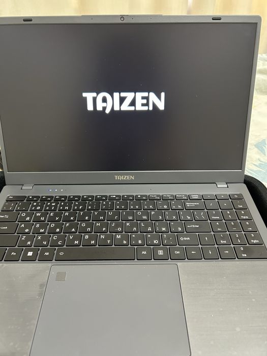 Ноутбук еще на гарантии,