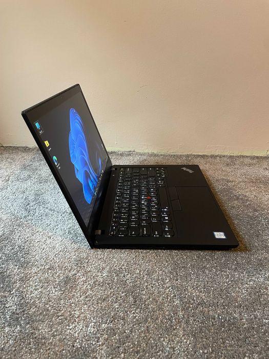 Lenovo ThinkPad T490 - i5-8365u, 8GB RAM DDR4, 256GB SSD NVMe M.2, 14''FHD IPS