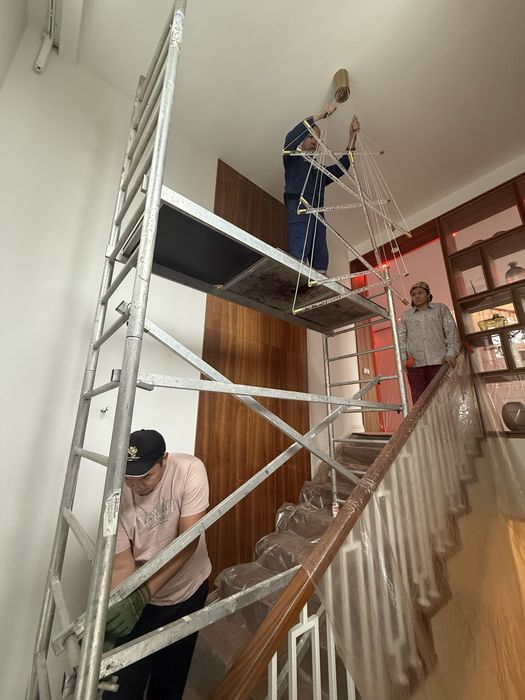 Леса на лестничный марш легкий