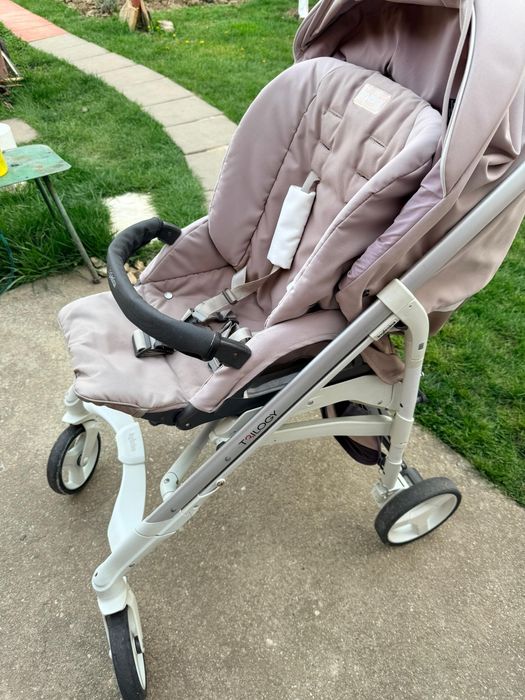 Vând cărucior 3in1 Iglesina Trilogy