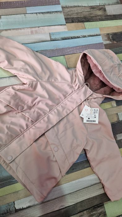 ново бебешко яке Zara