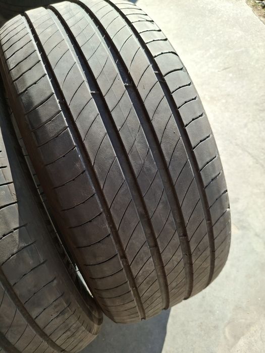 2 Anvelope 225 45 r17 Michelin