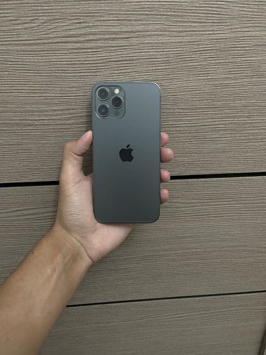 Айфон 12 про Макс