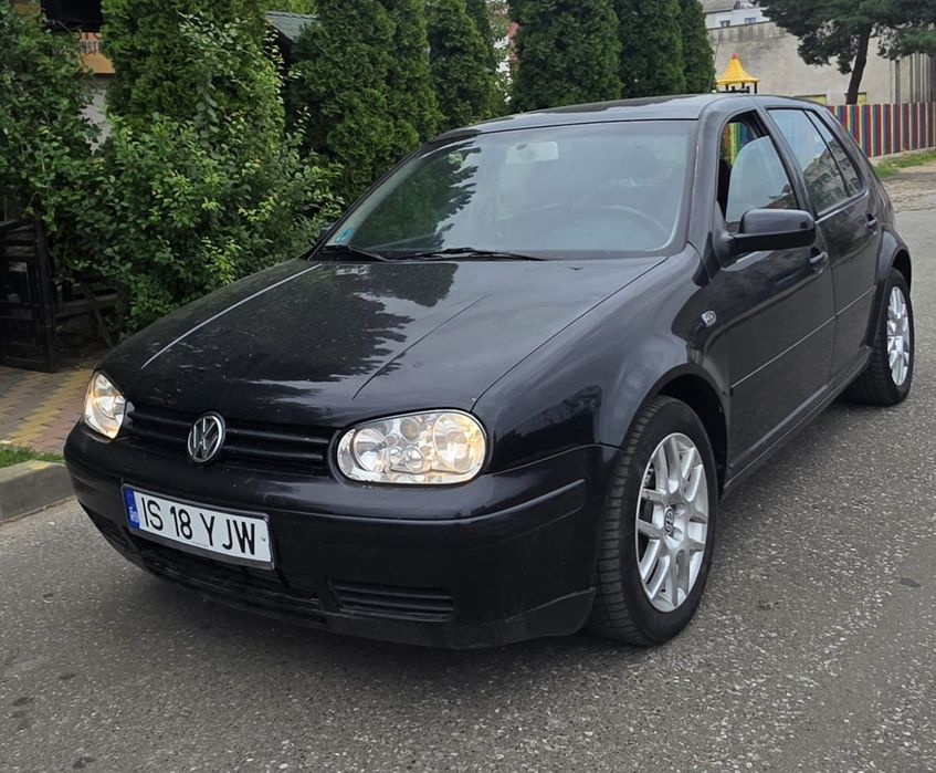 Golf 4  1.6 benzina
