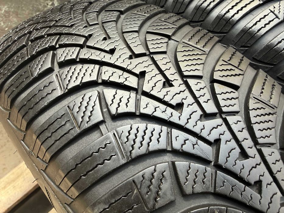 # 2x Anvelope Iarna 195/65 r15 M+S - GoodYear Ultra Grip 9