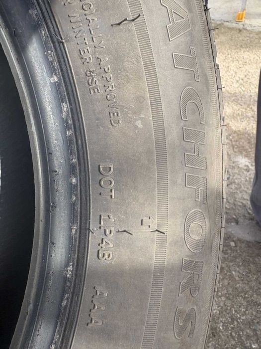 Зимни гуми 225/65/17.