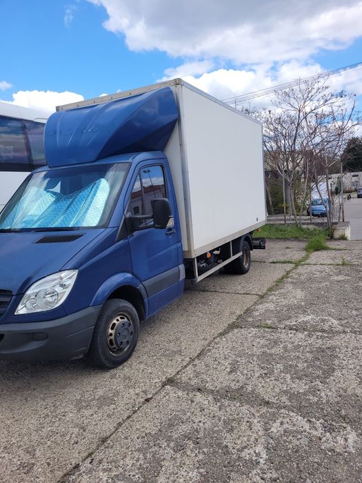 Mercedes benz sprinter